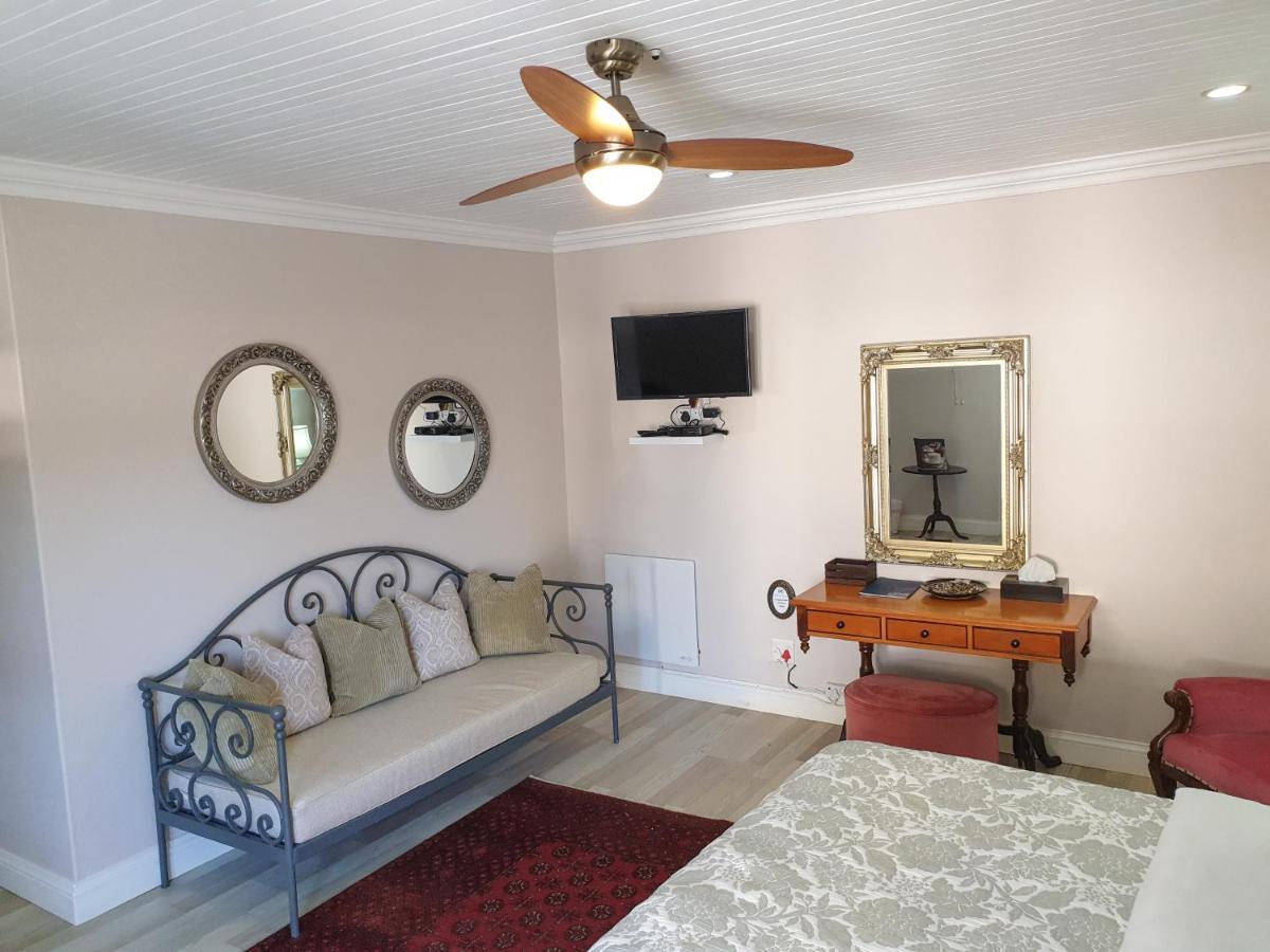 Elephant Country Guest House The Crags Екстериор снимка